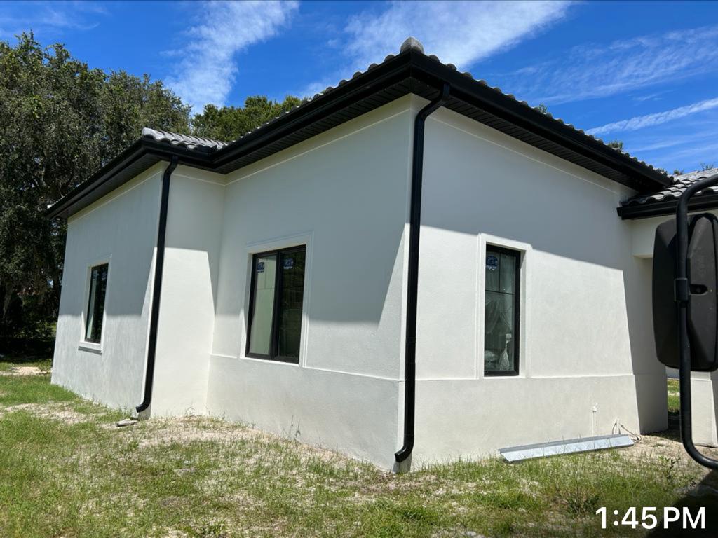 Downspouts in Florida